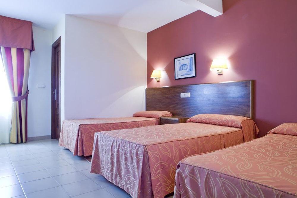 Hotel Siroco Portonovo Extérieur photo