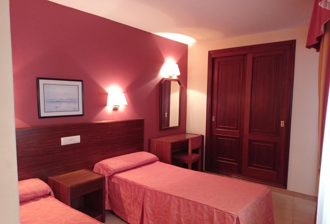 Hotel Siroco Portonovo Extérieur photo